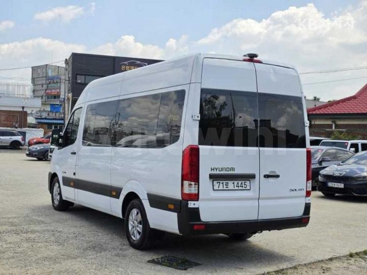 Hyundai Solati 2017 — 3