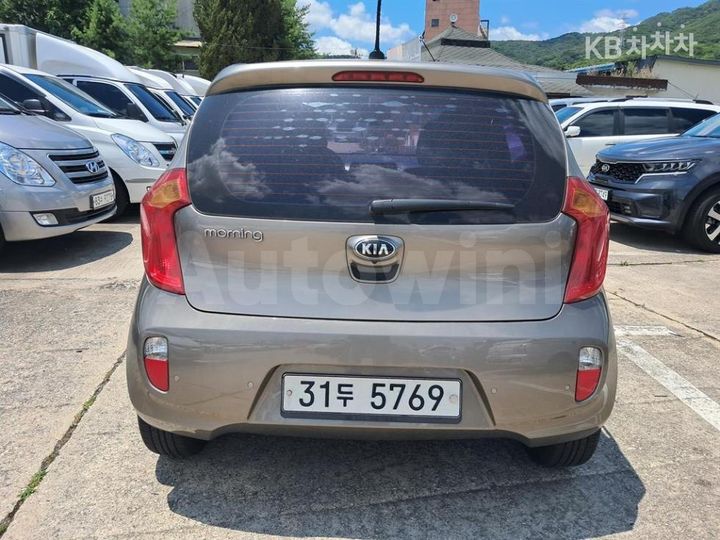 Kia Morning 2015 — 4