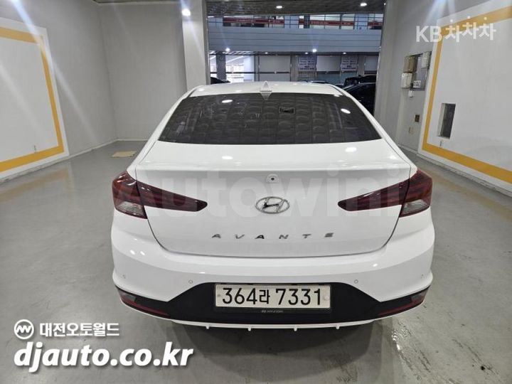 Hyundai Avante 2020 — 4