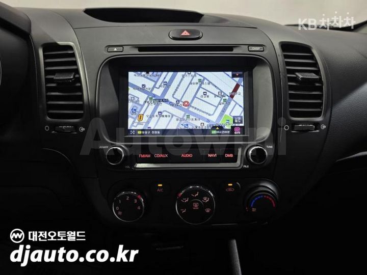 Kia K3 2015 — 5
