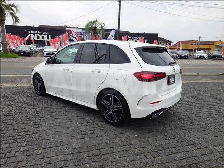 Mercedes Benz B Class