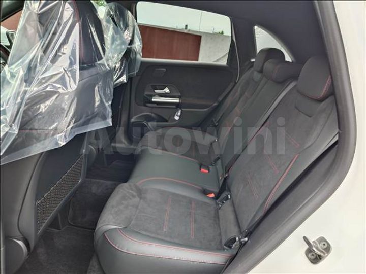 Mercedes Benz B Class