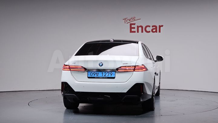 BMW i5 2025 — 3