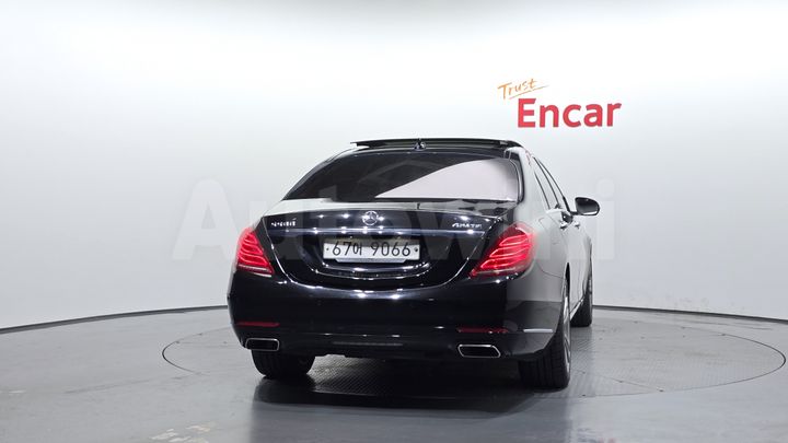 Mercedes Benz S Class 2015 — 4