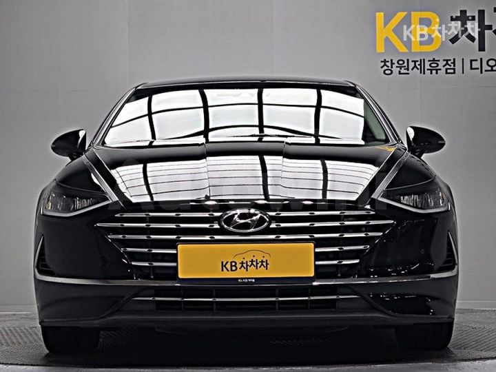 Hyundai Sonata 2023 — 2
