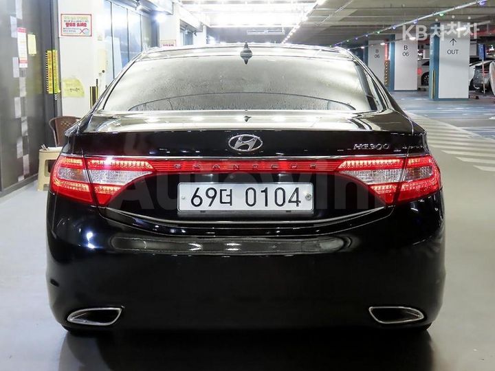 Hyundai Grandeur 2012 — 5