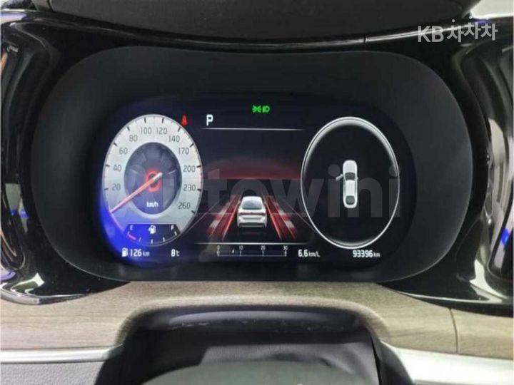 Kia K5 2021 KNAG341ABMA100655 — 5