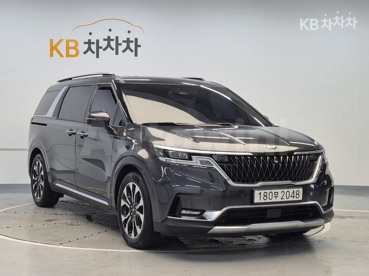 Kia Carnival 2021 KNANE81BBMS128762 — 4