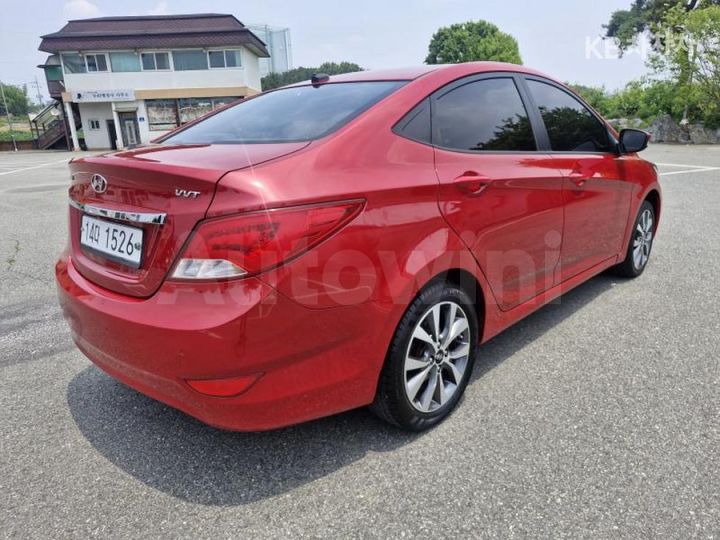 Hyundai Accent 2015 — 4