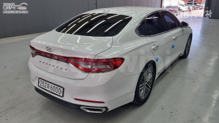 Hyundai Grandeur 2019 — 2