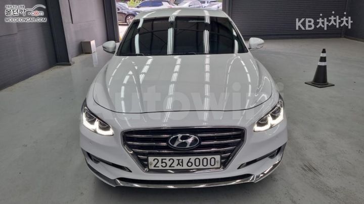 Hyundai Grandeur 2019 — 3