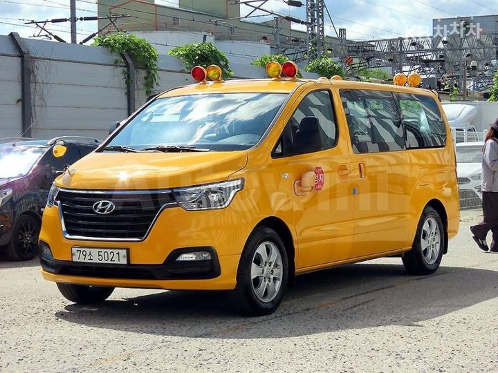 Hyundai Starex 2020 — 2