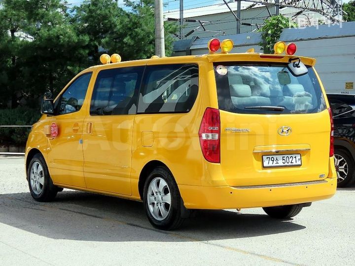 Hyundai Starex 2020 — 3