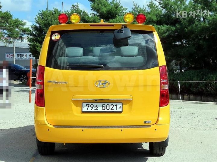 Hyundai Starex 2020 — 4