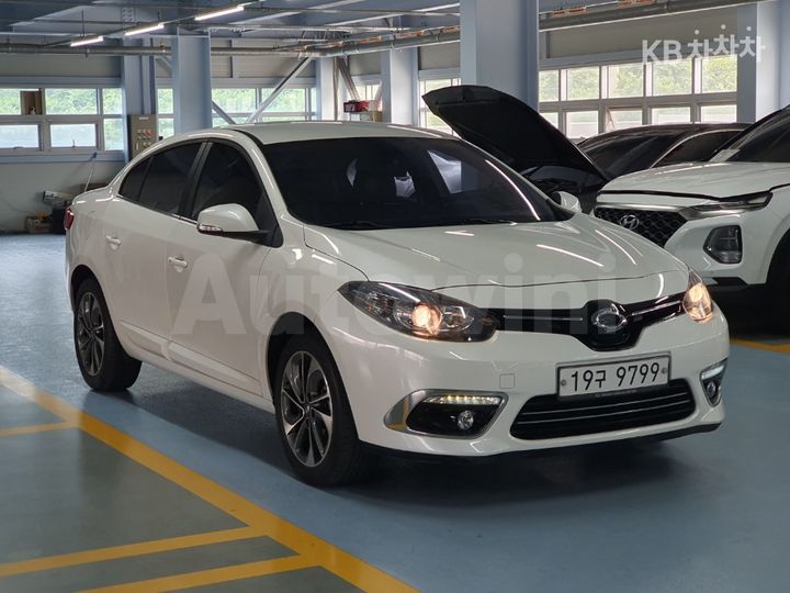 Renault SM3 2015 — 4