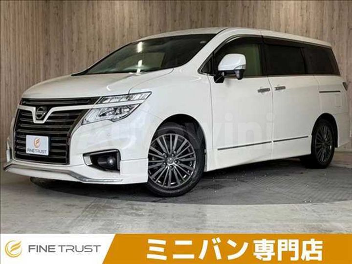 Nissan Elgrand