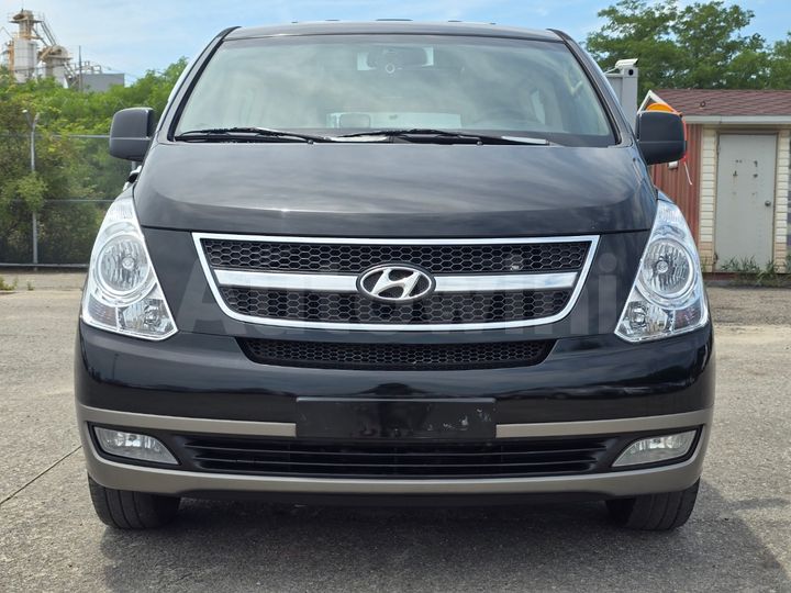 Hyundai Starex 2009 — 2