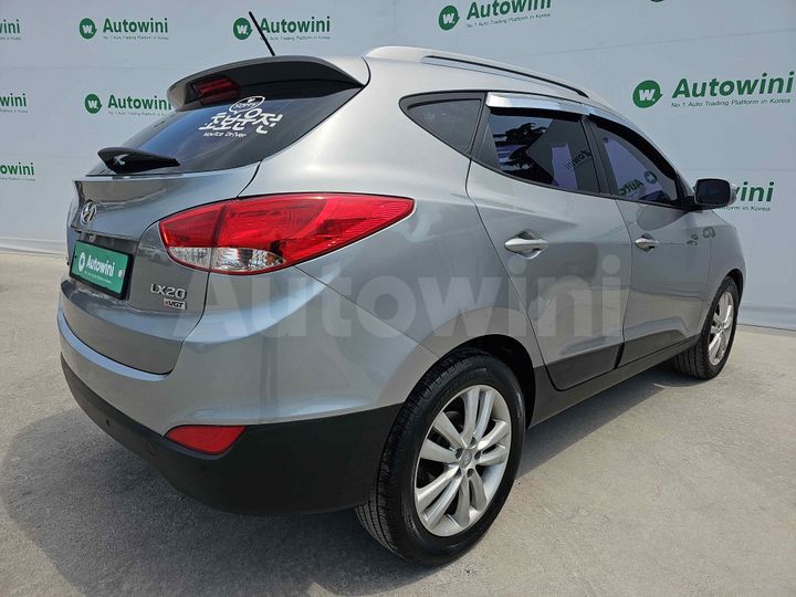Hyundai Tucson 2013 — 5
