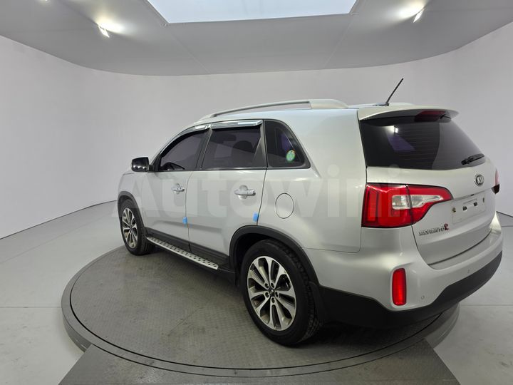 Kia Sorento 2013 — 3