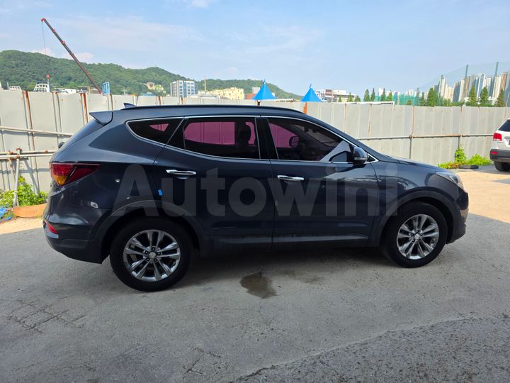 Hyundai SantaFe 2016 — 4