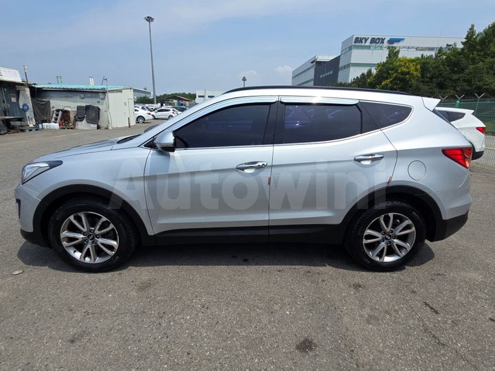 Hyundai SantaFe 2015 — 2