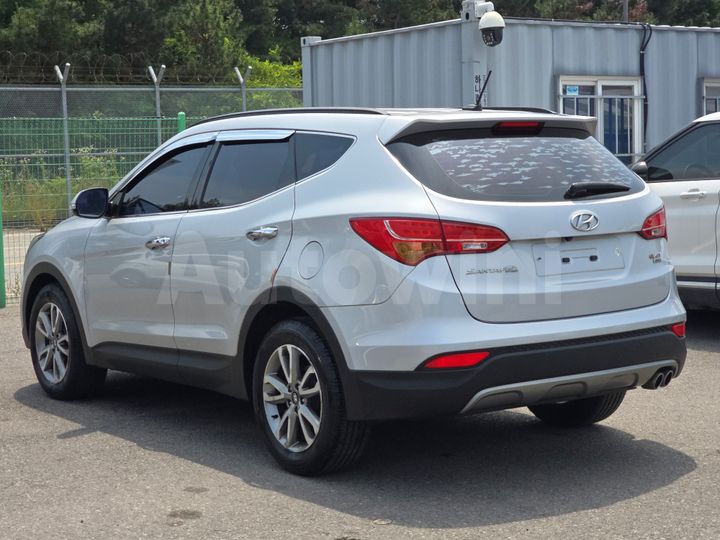 Hyundai SantaFe 2015 — 3