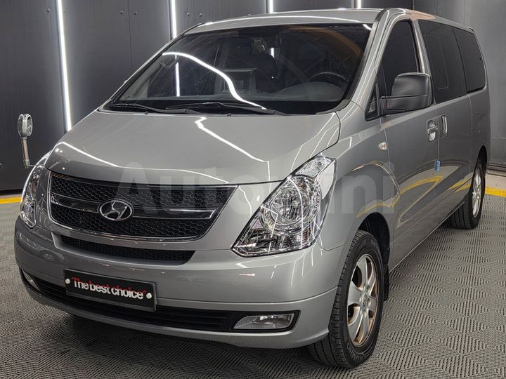 Hyundai Starex 2014 — 2