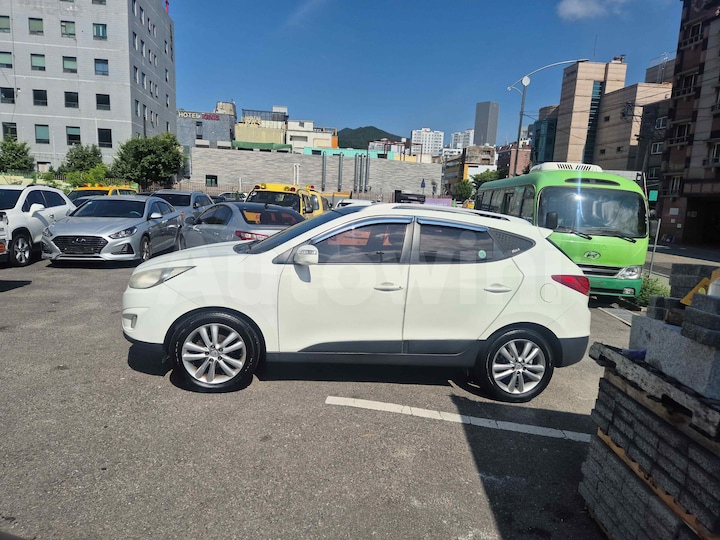 Hyundai Tucson 2011 — 4