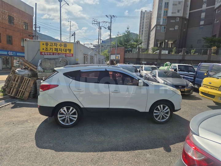 Hyundai Tucson 2011 — 5