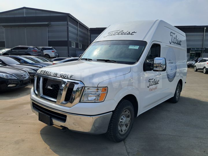 Nissan NV