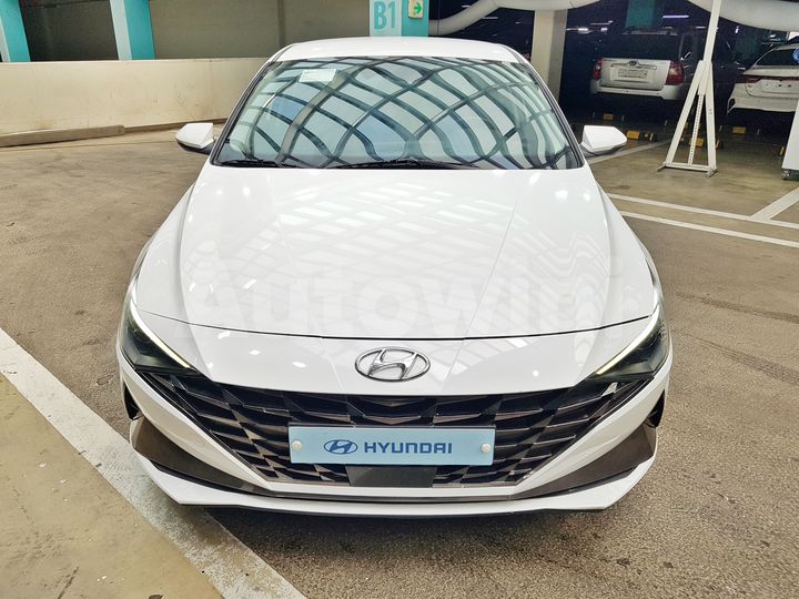 Hyundai Avante 2021 — 3