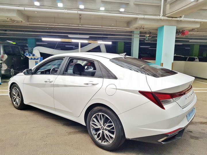 Hyundai Avante 2021 — 5