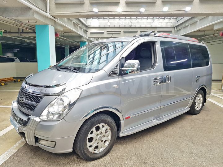 Hyundai Starex 2014 — 2