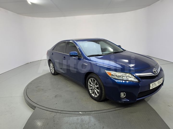 Toyota Camry 2011 — 2
