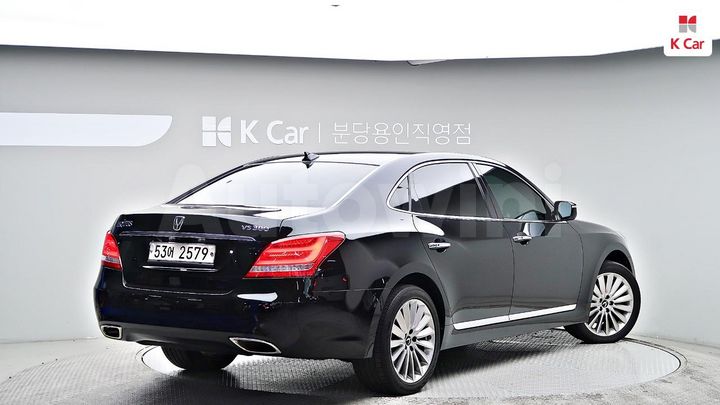 Hyundai Equus 2015 KMHGK41DBFU102517 — 2