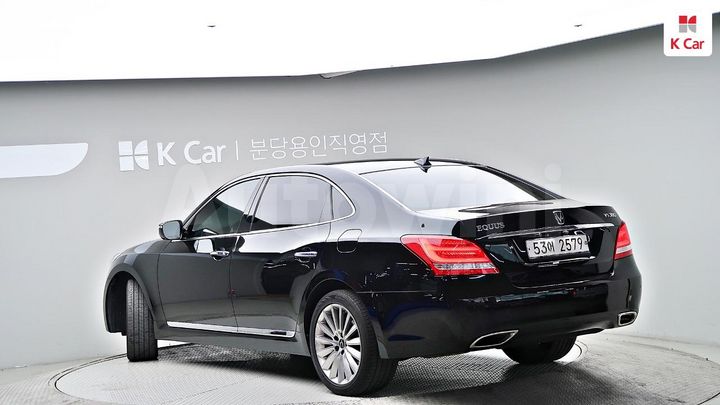 Hyundai Equus 2015 KMHGK41DBFU102517 — 4