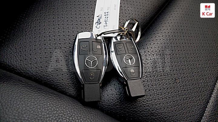 Mercedes-Benz C Class 2017 — 2