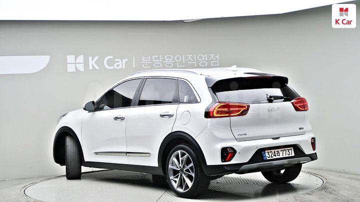 Kia Niro 2022 KNACE81CGNA526678 — 4
