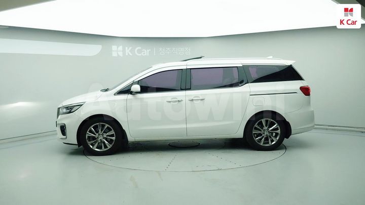 Kia Carnival 2019 KNAME81ABKS485936 — 4