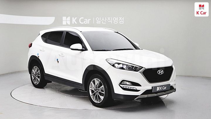 Hyundai Tucson 2018 KMHJ3815GJU718947 — 3
