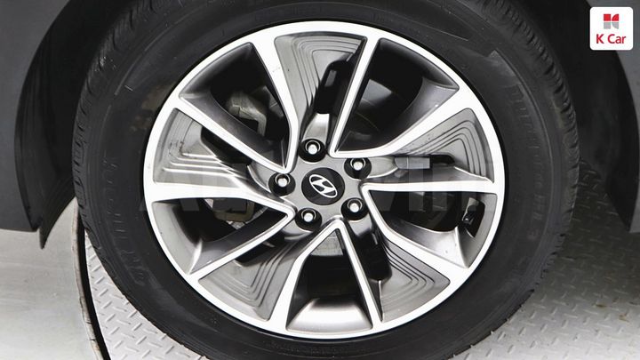 Hyundai Tucson 2018 KMHJ3815GJU718947 — 5