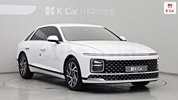 Hyundai Grandeur 2023 — 3