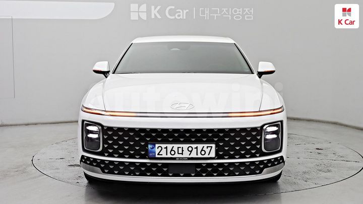Hyundai Grandeur 2023 — 5