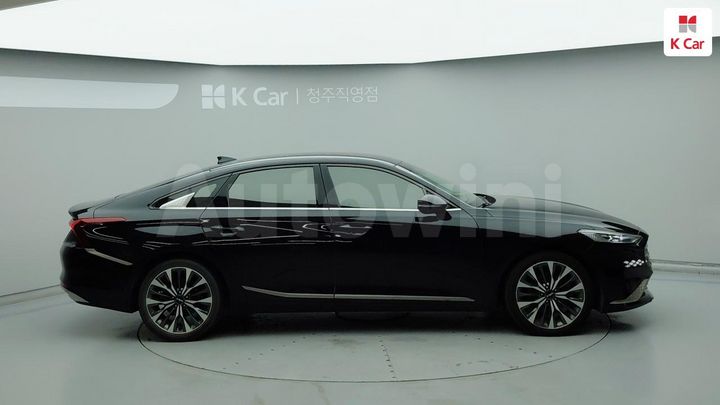 Kia K8 2022 KNAM641BBNA006056 — 3