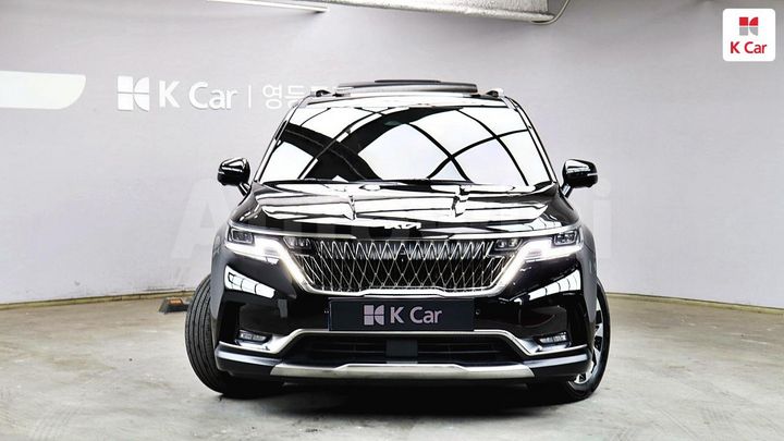 Kia Carnival 2022 — 3