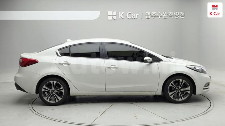 Kia K3 2014 KNAFZ412BEA245275 — 5