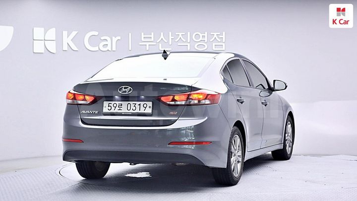 Hyundai Avante 2016 — 4