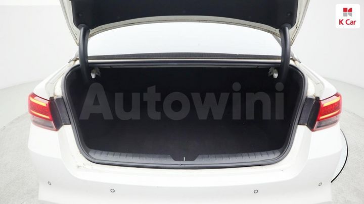 Kia K5 2017 — 5