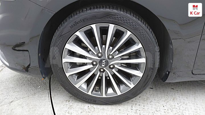 Kia K7 2019 — 5