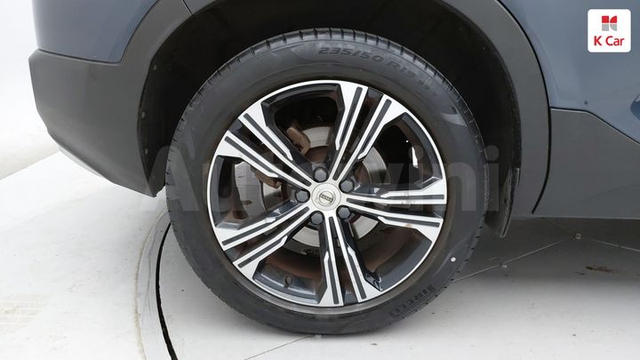 Volvo XC40 2021 — 4